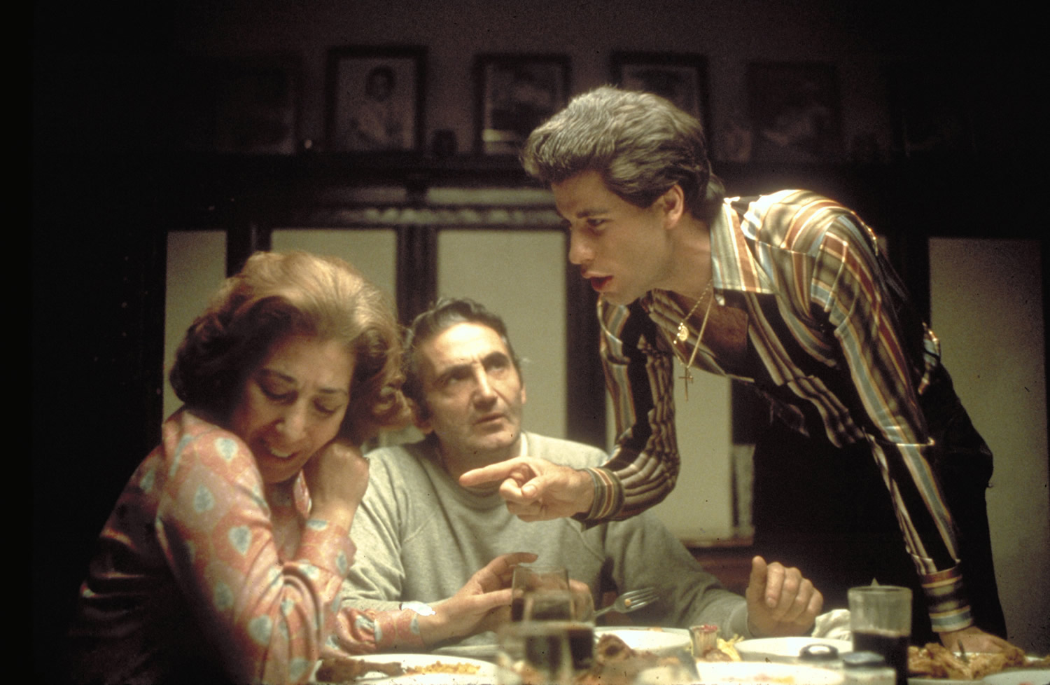 La fi&egrave;vre du samedi soir &copy;Images courtesy of Park Circus Paramount (8).jpg (247 KB)